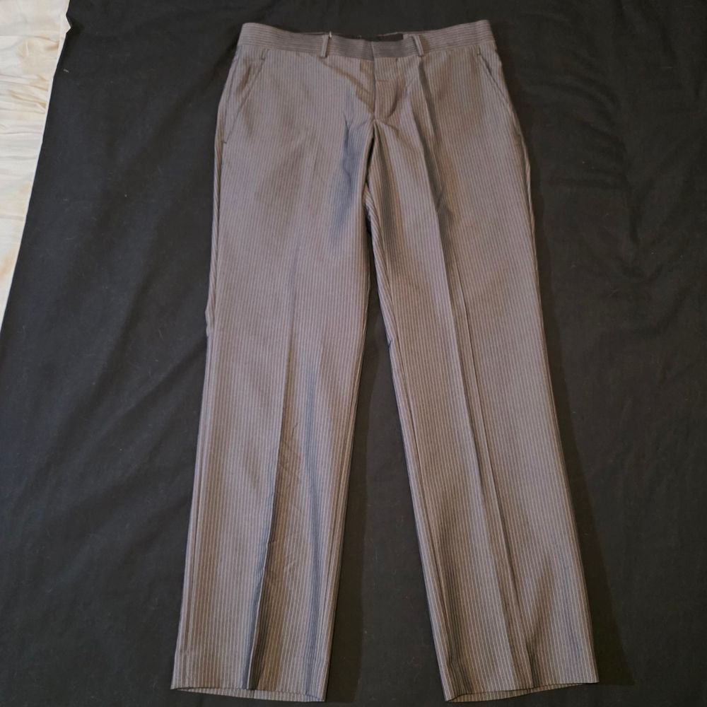 Kenneth Cole Gray Striped Suit Mens 38S - Picture 4 of 9